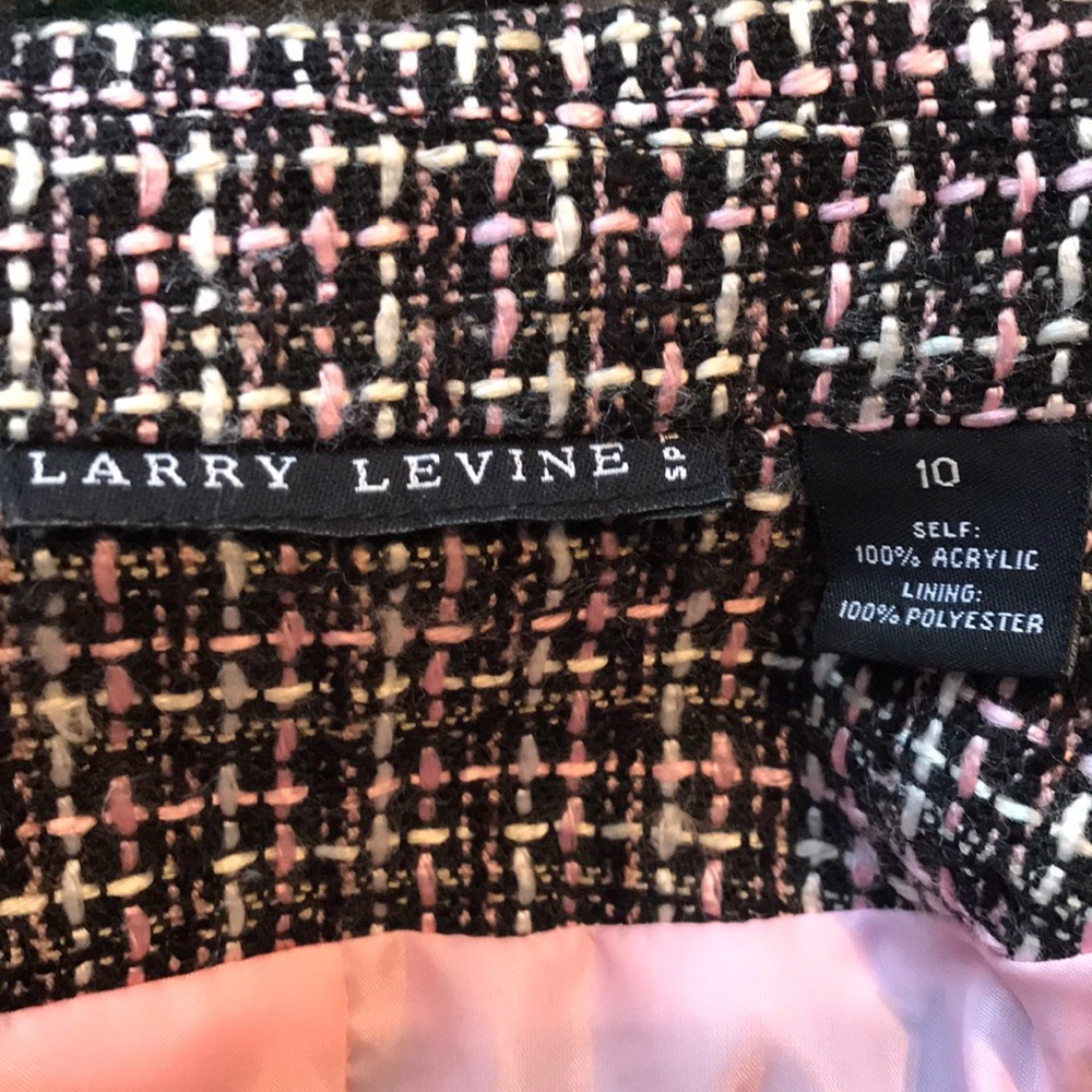 Woman’s tweed style jacket - Picture 5 of 6